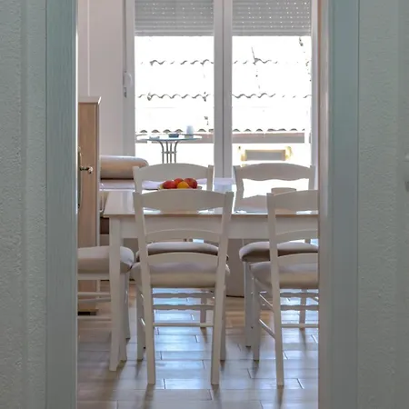 Filip's Downtown Apartment